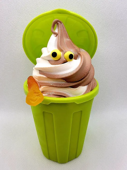 What's The Scoop Picture 6