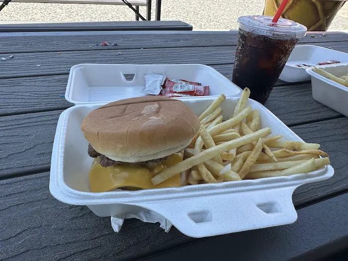 Ike's Ice Cream Shack Picture 7
