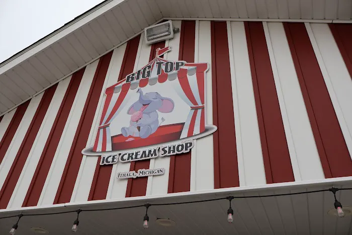Big Top Ice Cream Shop Picture 7