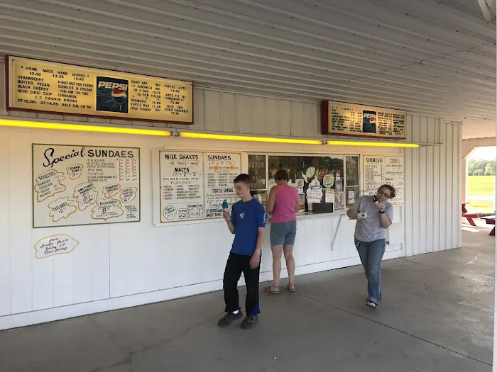 Bierly's Dairy Haus Picture 9