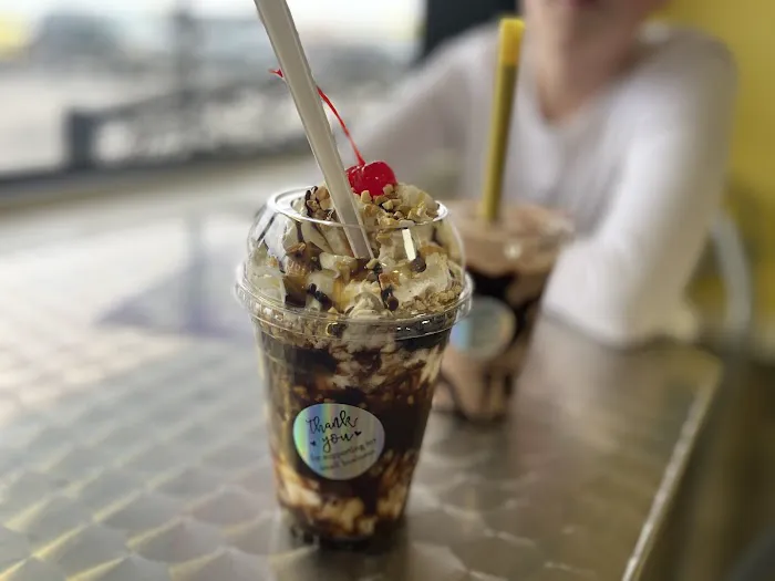 Mandy's Ice Cream Picture 5
