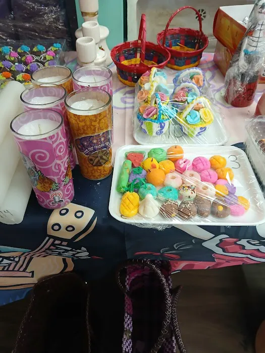 Paleteria y artesanias mi mexico Picture 1