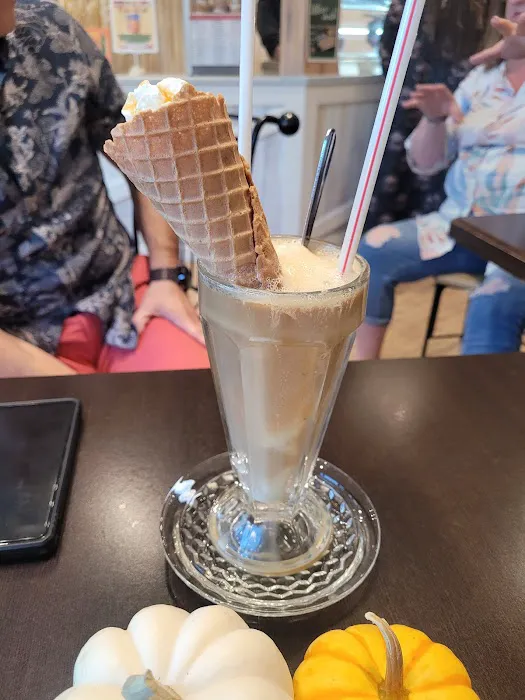 Ullery's Homemade Ice Cream Picture 9