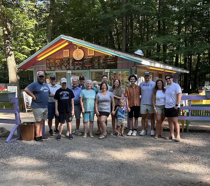 Ruth Ann's Ice Cream Picture 4