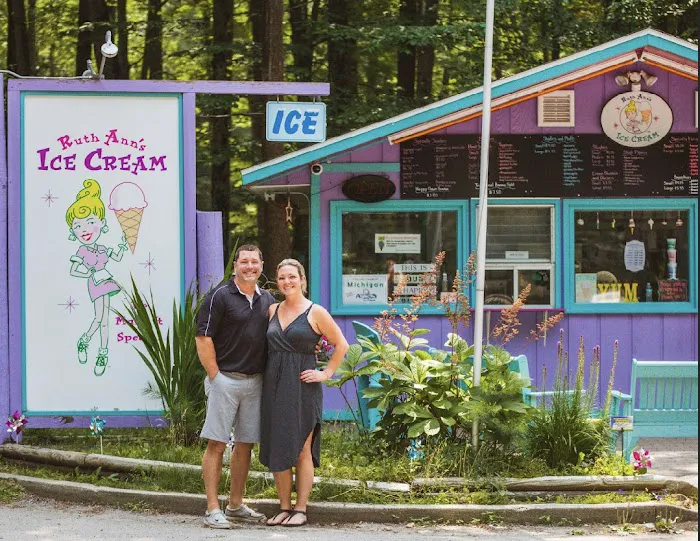 Ruth Ann's Ice Cream Picture 3