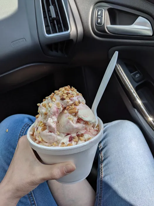 Mickey's Dairy Twist Picture 8