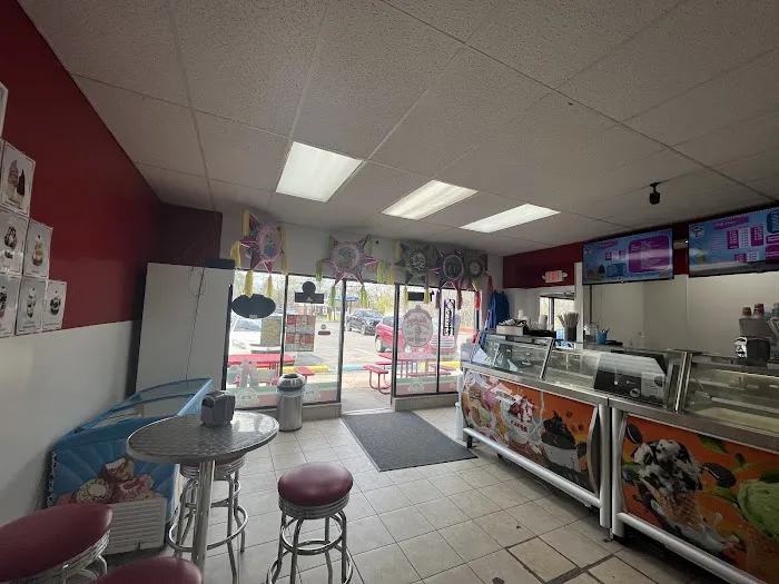 Mickey's Dairy Twist Picture 7