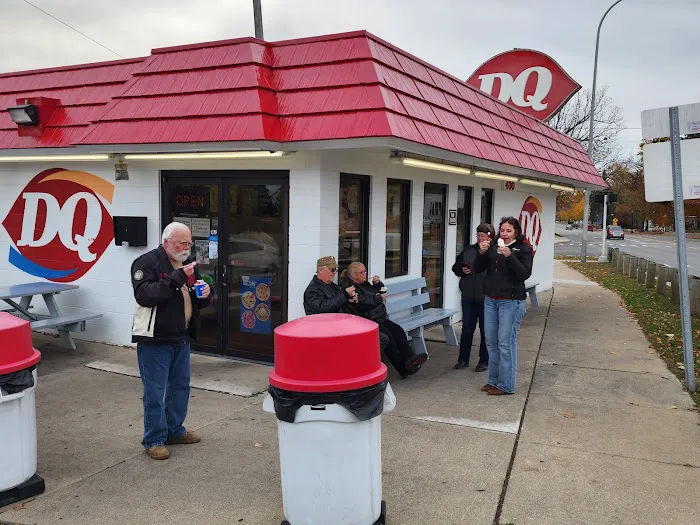 Dairy Queen Store Picture 3