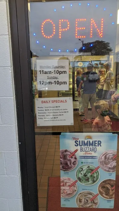 Dairy Queen Store Picture 6
