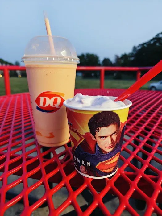 Dairy Queen Store Picture 9