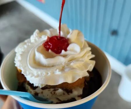 Cap'n Frosty Ice Cream