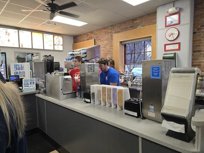 Dairy Queen (Treat) Picture 9