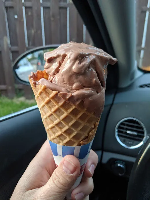 Rhapsodies Gourmet Frozen Custard and Sandwiches Picture 9