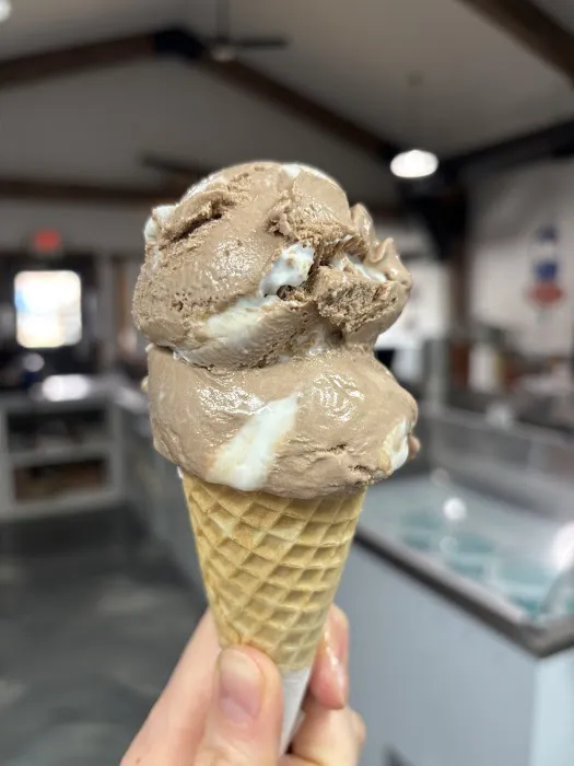 Sislers Ice Cream Llc Picture 2