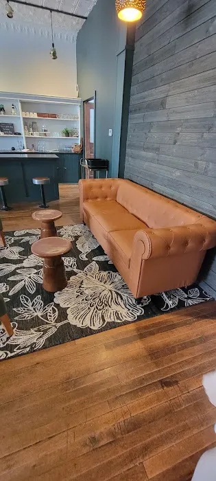 Parlor Coffee & Cream Picture 10