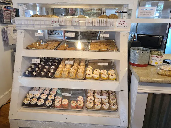 Paxton's Corner Coop Picture 9