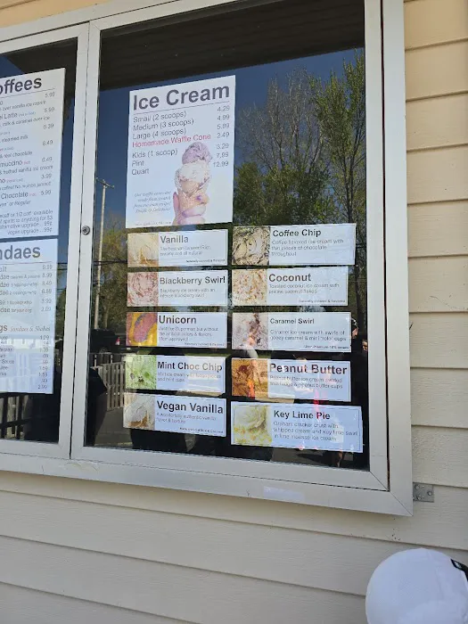 Park Lake Creamery Picture 10