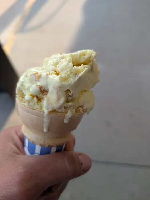 DOCKSIDE ICE CREAM - CL Pizza Co. Picture 5
