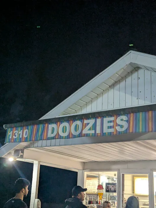 Doozie’s Ice Cream Place Picture 5