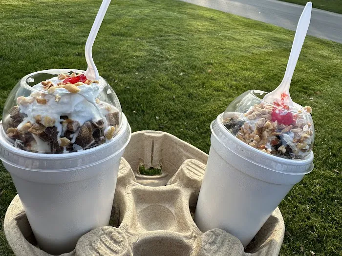 Hannah's Soft Serve Picture 3