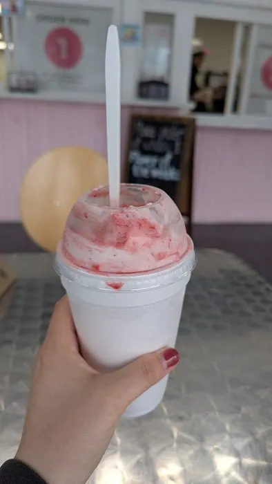 Hannah's Soft Serve Picture 4