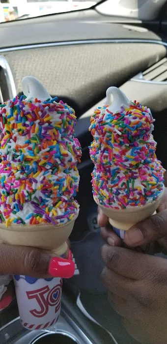 Dairy Queen Store Picture 8