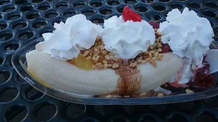 J B Twisters Ice Cream & Things Picture 10