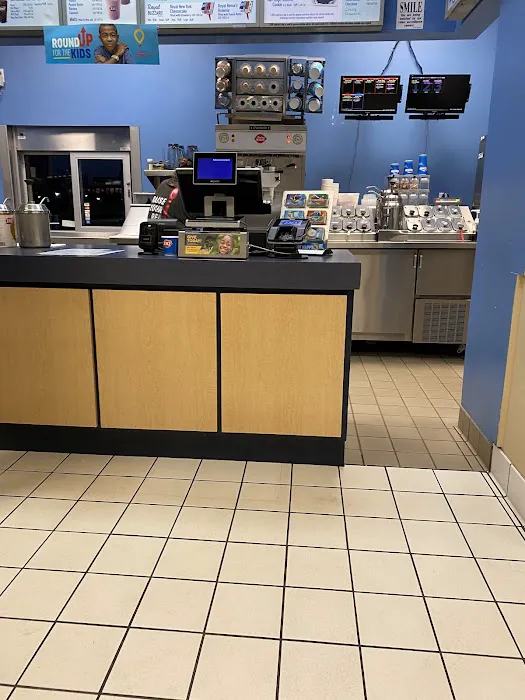 Dairy Queen (Treat) Picture 10