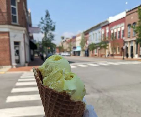 Stoner's Ice Cream Parlor