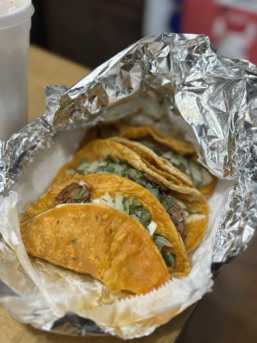 La Monarca Tacos and Ice Cream Picture 3