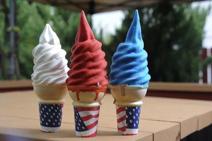 O&E's Corner Cone Picture 3