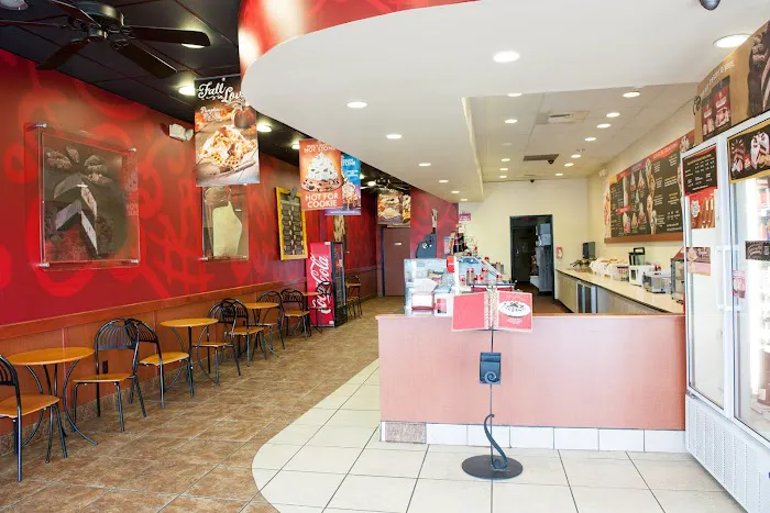 Cold Stone Creamery Picture 2