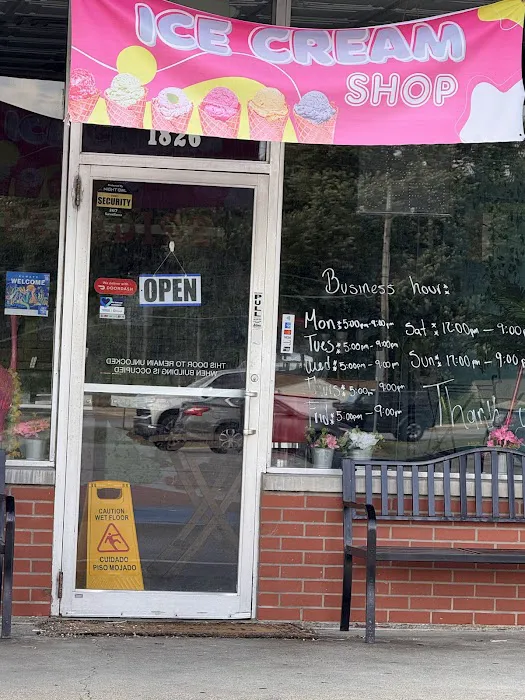Paradise Shaved Ice & Ice Cream Shop - Plainfield, IN Picture 6