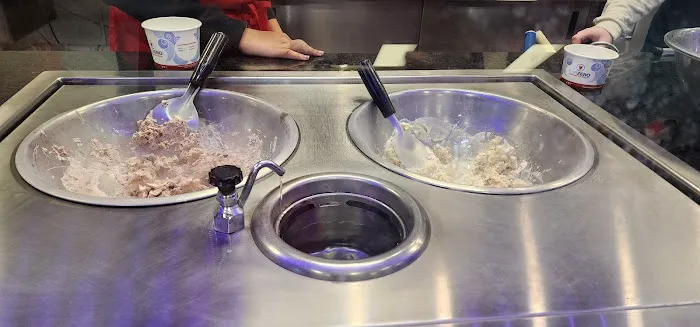 Subzero Nitrogen Ice Cream Picture 5
