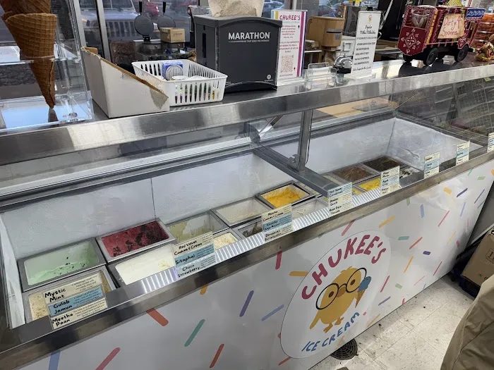 Chukee's Ice Cream Picture 2