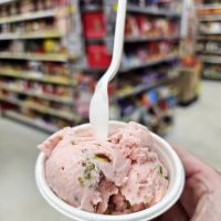 Chukee's Ice Cream ico