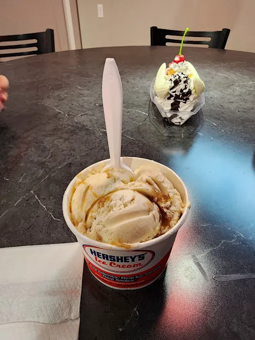 Bates Ice cream Picture 2