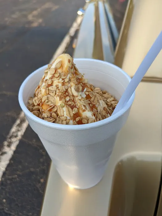 Scoop's Soft Serve LLC Picture 3