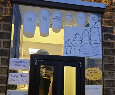 Lil Shack Ice Cream Parlor