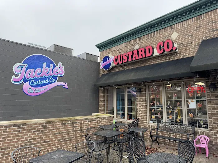Jackie's Custard Co. On Millpond Picture 4