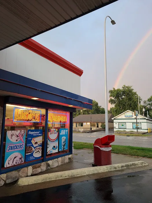 Dairy Queen Store Picture 5