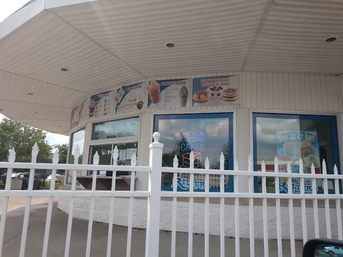 Ritters Frozen Custard Brighton Picture 4