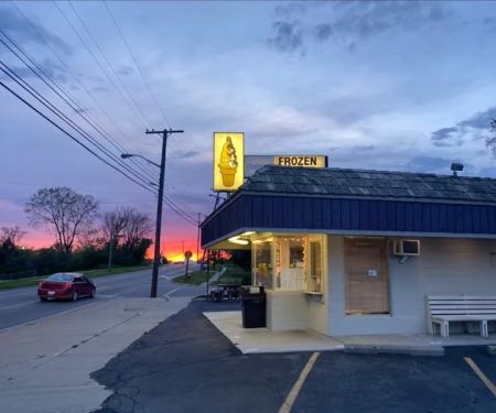Lucy's Frozen Custard