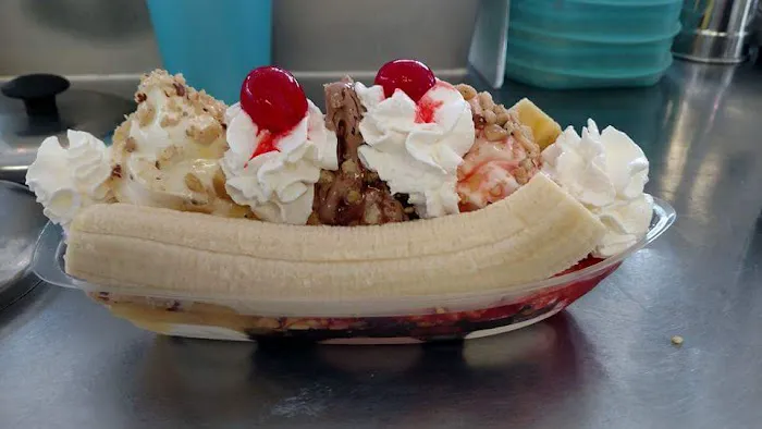 Lucy's Frozen Custard Picture 8