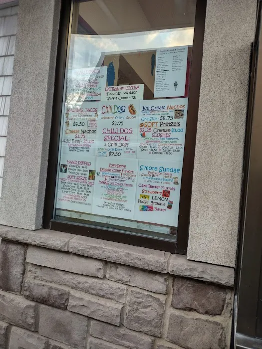 Tony's Cones & Coneys Picture 3