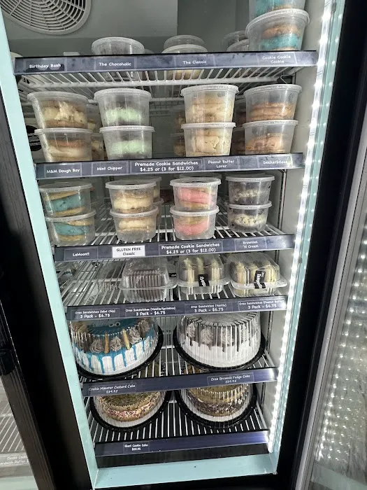 Legendairy Cookies 'N Creamery Picture 7