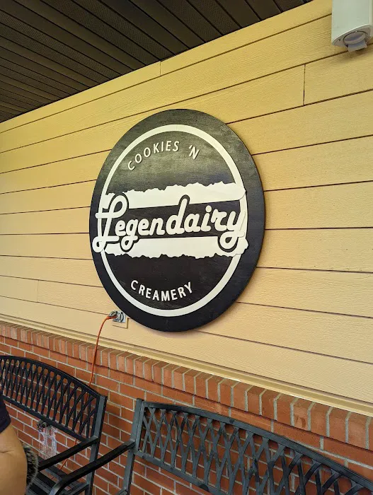 Legendairy Cookies 'N Creamery Picture 9