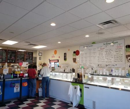 Scoops Ice Cream House