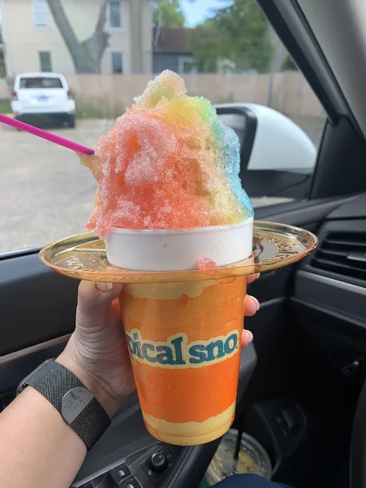 Tropical Sno Ottawa Southside Picture 2