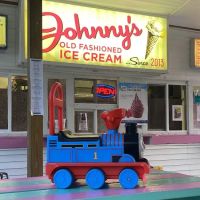 Johnny's Ice Cream ico